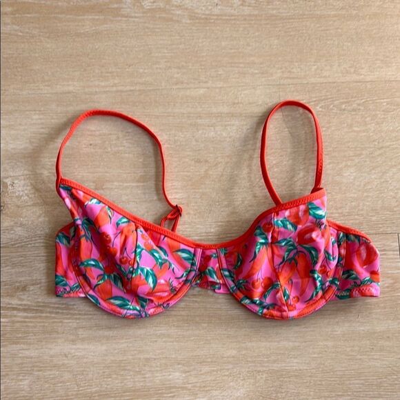 Blackbough Fiona Underwire Top Red and Pink Spicy Pepper Print Large - Picture 3 of 7